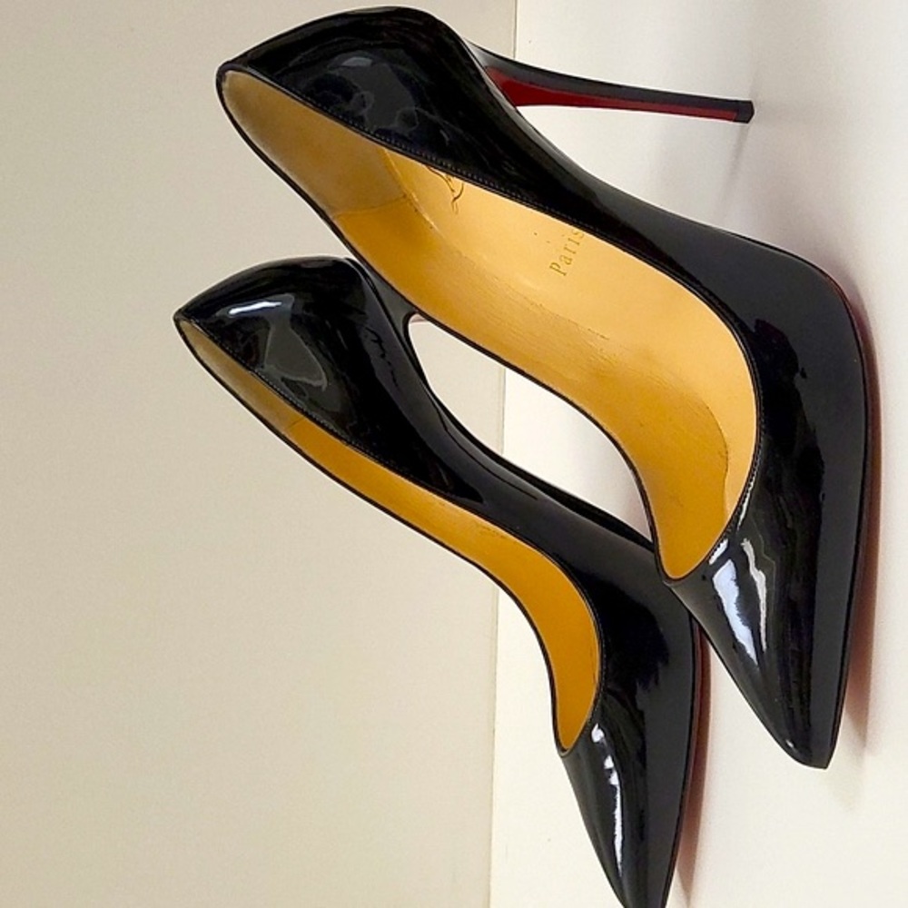 Christian Louboutin Pigalle heels Size 40